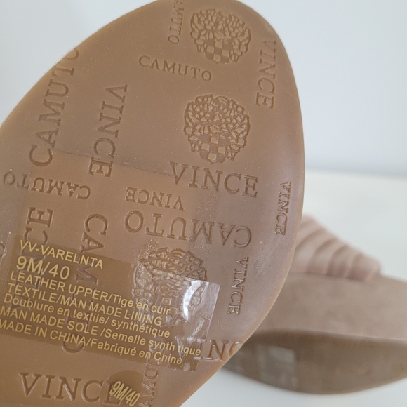 VINCE CAMUTO Varelnta Cream Suede Wedge Sandal - Picture 12 of 13